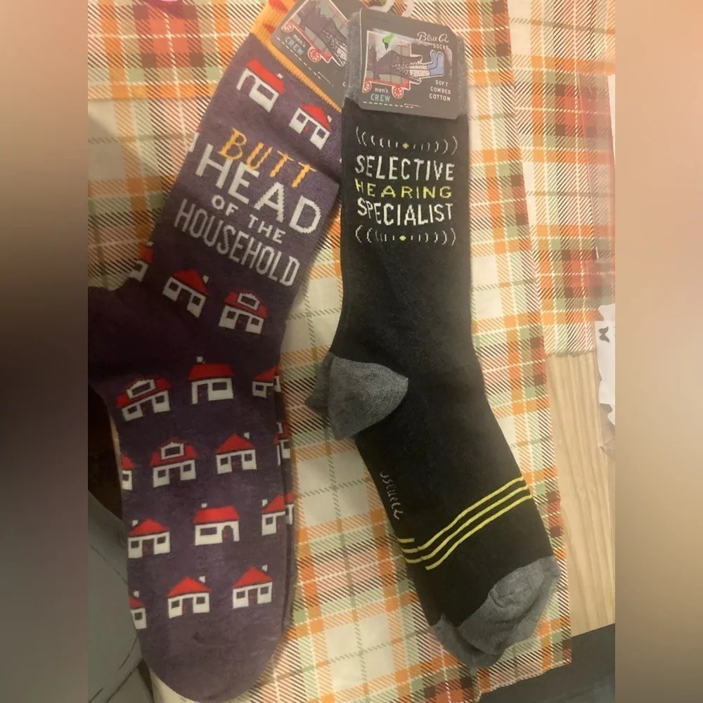 Blue Q Men's crew socks- 2 pairs. Perfect gift for that special man in your life